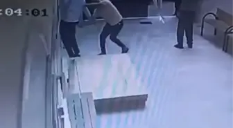 Mersin'de Cami Avlusunda Uyuşturucu Kullanımı Uyarısına Bıçakla Yanıt