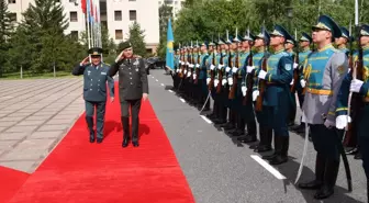 Genelkurmay Başkanı Metin Gürak Kazakistan'a Resmi Ziyaret Gerçekleştirdi