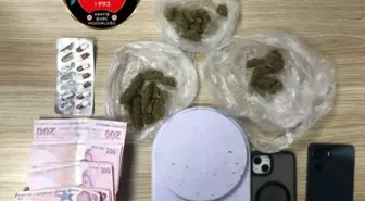 İzmir'de Polis Operasyonu: 585 Şüpheli Yakalandı