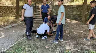 Kar Maskeli Şahıs 16 Yaşındaki Genci Yaraladı