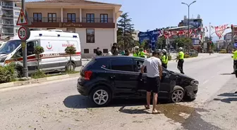 Bursa'da Kafa Kafaya Çarpışma: 4 Yaralı