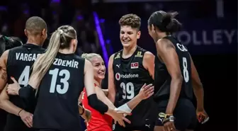 Sırbistan Türkiye voleybol CANLI izleme linki var mı?