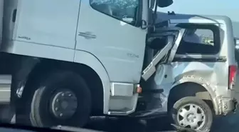 İzmir'de Trafik Kazası: Bir Kişi Hayatını Kaybetti