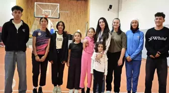 Elif Eyüp'e Hayırlı Olsun Ziyareti