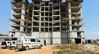 İnşaatta Düşen İşçi Ağır Yaralandı