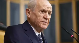 Bahçeli: Gelecek nesiller 15 Temmuz benzeri ihanetlere maruz kalmamalı