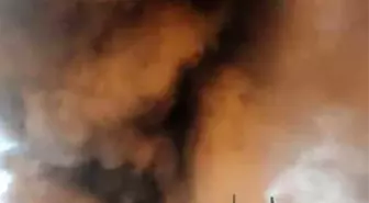 Bursa'da Geri Dönüşüm Tesisinde Yangın