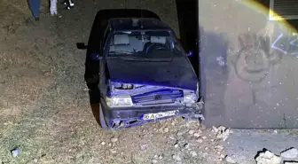 İnegöl'de Kontrolden Çıkan Otomobil Şarampole Uçtu