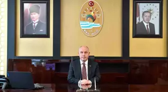 Vali Coşkun; '15 Temmuz, milletin kahramanlığıyla kazanılmış şanlı bir demokrasi zaferidir'