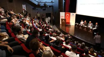 'Zaferin Adı Türkiye' programı yoğun katılımla gerçekleştirildi