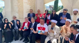 15 Temmuz Şehitler Anıtı'nda anma töreni gerçekleştirildi