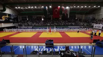 Mardin'de 15 Temmuz Minikler Judo Şampiyonası Başladı