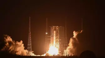 Çin, Tiangong Uzay İstasyonu'na Kargo Fırlattı