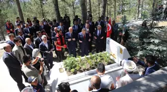 Demokrasi ve Milli Birlik Günü'nde şehitler dualarla anıldı
