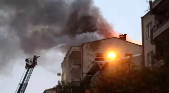 Denizli'de Apartman Yangını Paniğe Neden Oldu