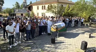 Bartın'da cinayet vakası: Fati Asan toprağa verildi