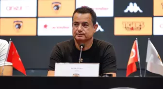 Hull City Başkanı Acun Ilıcalı: Kulübü satmak gibi bir düşüncem yok