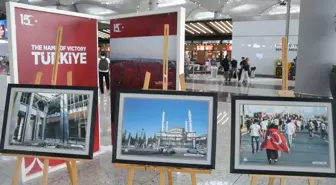 İstanbul Havalimanı'nda 'Zaferin adı Türkiye' Sergisi Büyük İlgi Gördü