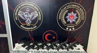 İzmir'de Silah Ticareti Operasyonu: Dört Şüpheli Yakalandı