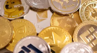 Kurumlar ve bireysel kripto para yatırımcıları farklı stratejiler izliyor