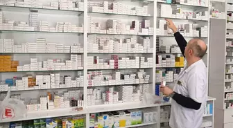 NÖBETÇİ ECZANE SORGULAMA EKRANI || 15 Temmuz 2025 Salı günü eczaneler açık mı, çalışıyor mu? Eczaneler bugün kaça kadar çalışıyor?