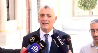 Ticaret Bakanı Ömer Bolat Ayasofya-i Kebir Camii Şerifi'nde düzenlenen mevlit programına katıldı