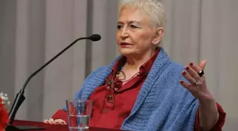 Türk edebiyatının acı kaybı: Pınar Kür yaşamını yitirdi