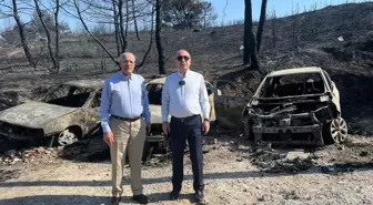 Ümit Özdağ'dan İzmir Yangınlarına Ziyaret ve Uyarılar