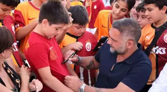 Yalova'da Galatasaray Taraftarları Buluştu, Şampiyonluk Kupaları Sergilendi