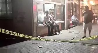 Adana'da Bıçaklı Saldırı: Bir Kişi Ağır Yaralandı