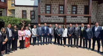AK Parti Genel Başkan Yardımcısı Mustafa Şen: 'Kasım-Aralık İtibarıyla 1'inci Parti Konumuna Yükseldik'