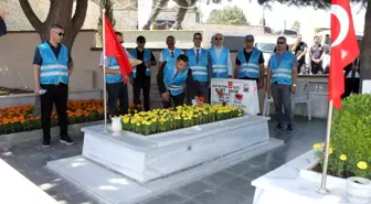 Denetimli Serbeslik Müdürlüğü personelleri 15 Temmuz'da şehitleri andı