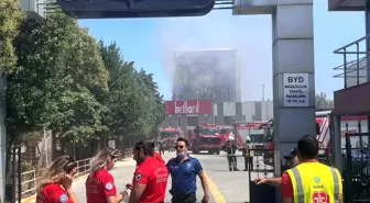 İstanbul Esenyurt'ta Tekstil Fabrikasında Yangın