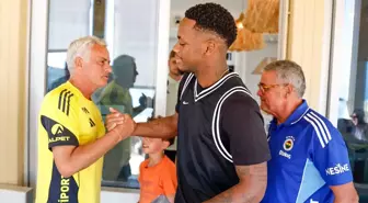Fenerbahçe'nin Yeni Transferi Jhon Duran, Portekiz Kampında