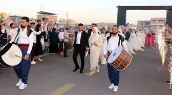 Siirt'te 40 Çift İçin Toplu Nikah Töreni Düzenlendi