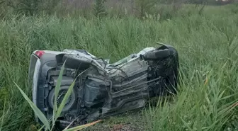 Trenin Çarptığı Otomobilin Sürücüsü Hayatını Kaybetti