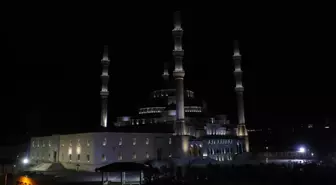 Türkiye'de 15 Temmuz İçin Camilerde Sela Okundu
