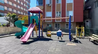 Çekmeköy'de Demir Kapı Devrildi, 10 Yaşındaki Çocuk Hayatını Kaybetti