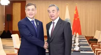 Çin Dışişleri Bakanı Wang Yi, Shanghai İşbirliği Örgütü Genel Sekreteri ile Görüştü