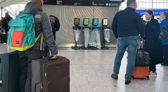 İngiltere semalarında kriz: Zehirli gaz ve kuş çarpması aynı anda yaşandı