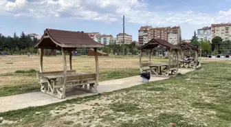Küçük kıza akran zorbalığı yapan 3 şüpheli mahkemeye çıkmadan tahliye oldu