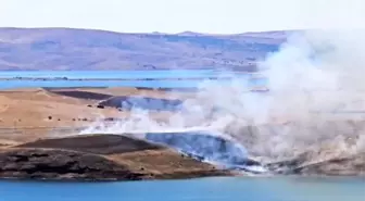 Tunceli'de Anız Yangını Kontrol Altına Alındı