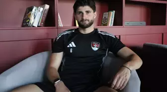 Vanspor’un Yeni Yıldızı Anestis Vlachomitros: Yunan ve Türk Taraftarlar Arasında Fark Görmüyorum