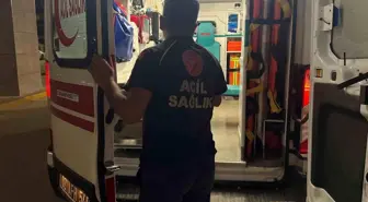 Adıyaman'da Çapa Motoru Devrildi: 4 Yaralı