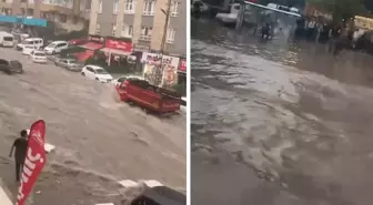 Ankara'da sağanak yağış hayatı felç etti