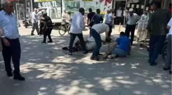 Cami Önünde Silahlı Saldırı: 4 Yaralı