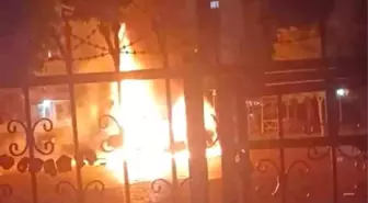 Diyarbakır'da Şahıs Aracını ve Kendini Yaktı