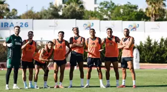 Fenerbahçe, Sezon Hazırlıklarını Portekiz'de Sürdürüyor