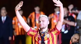 Galatasaray'da 4 ayrılık hazırlığı birden