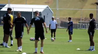 Gaziantep FK Teknik Direktörü Taşdemir'den Transfer ve Taraftar Mesajı